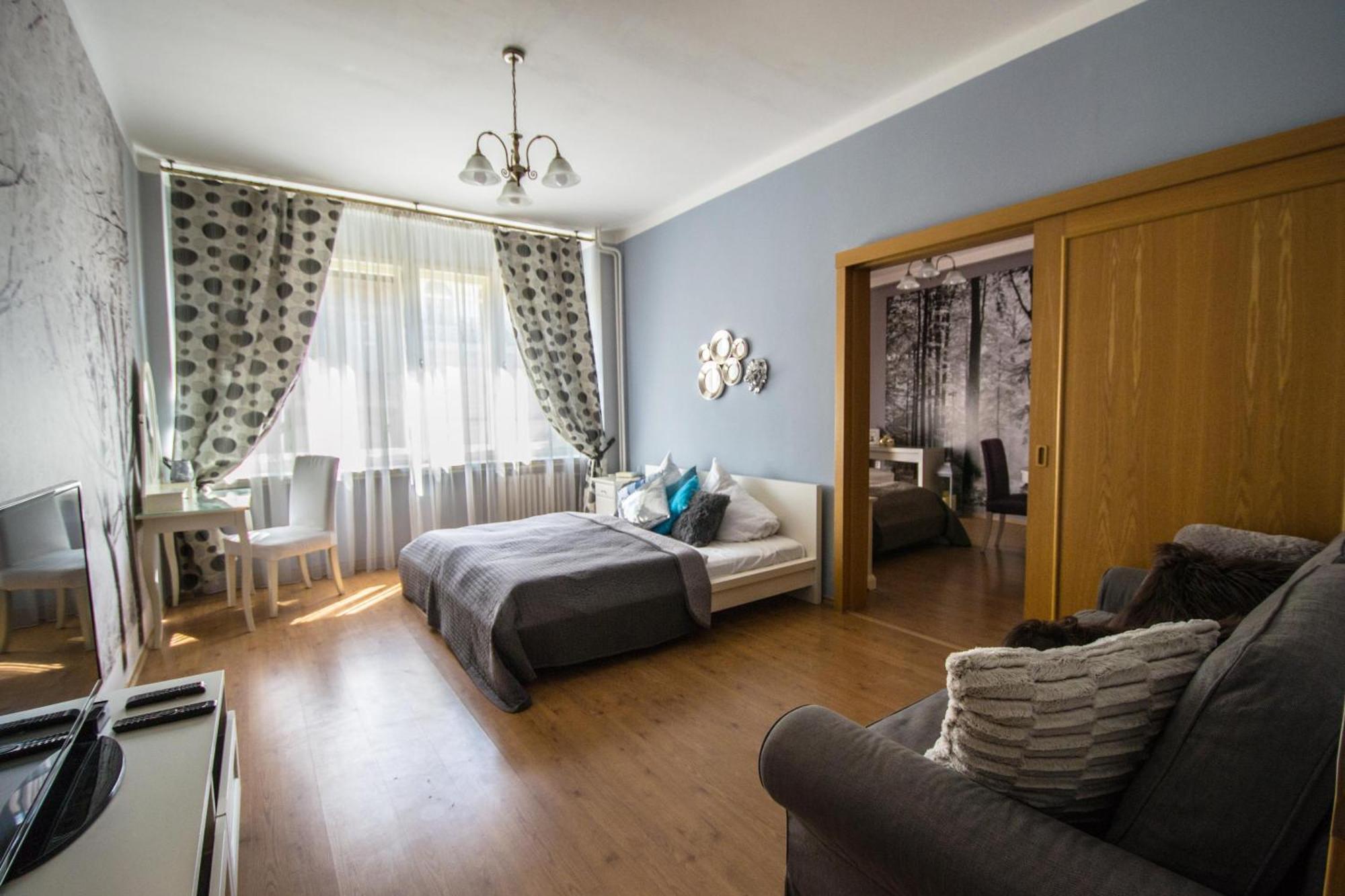 Main Prague Square Apartments Sauna And Fireplace Bagian luar foto