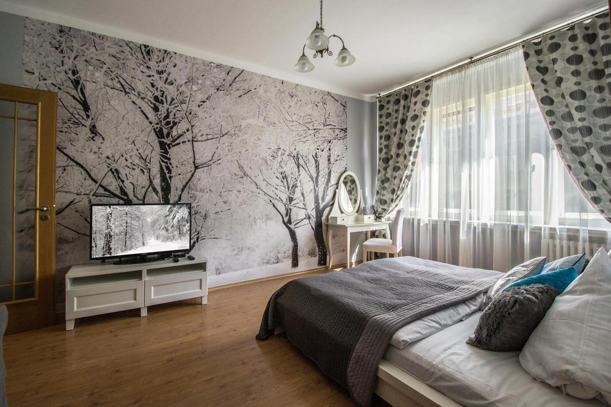 Main Prague Square Apartments Sauna And Fireplace Bagian luar foto