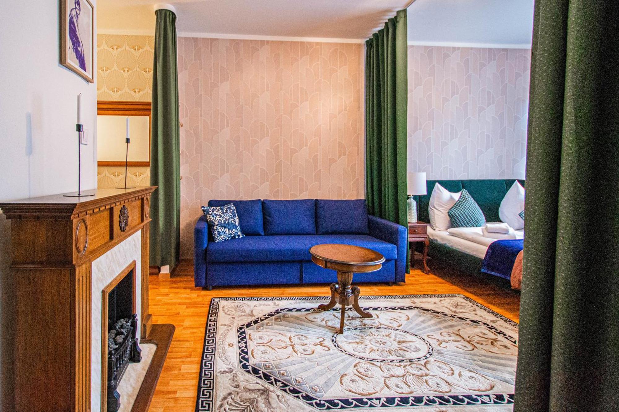 Main Prague Square Apartments Sauna And Fireplace Bagian luar foto